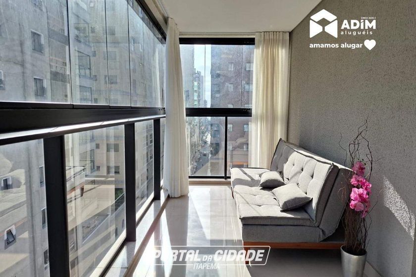 Apartamento para alugar - 123m&sup2; - Meia Praia