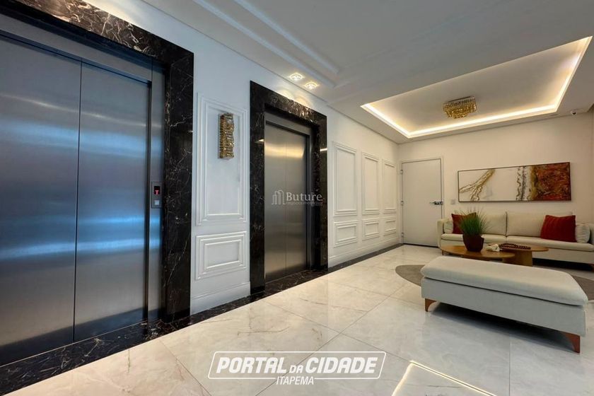 Apartamento &agrave; venda - 143m&sup2; - Centro