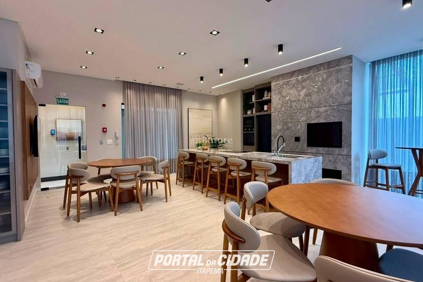 Apartamento &agrave; venda - Meia Praia