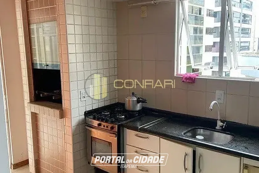 Apartamento &agrave; venda - 115m&sup2; - Meia Praia