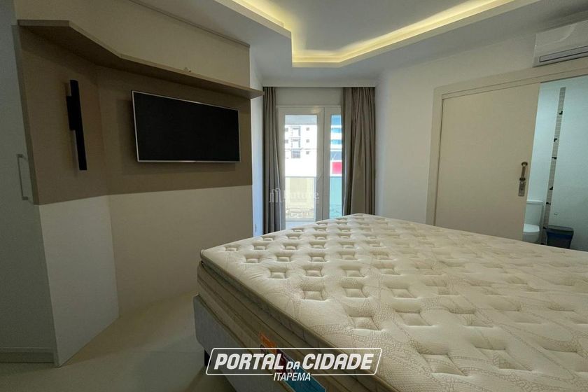 Apartamento &agrave; venda - 225m&sup2; - Meia Praia