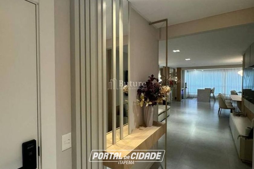 Apartamento &agrave; venda - Meia Praia