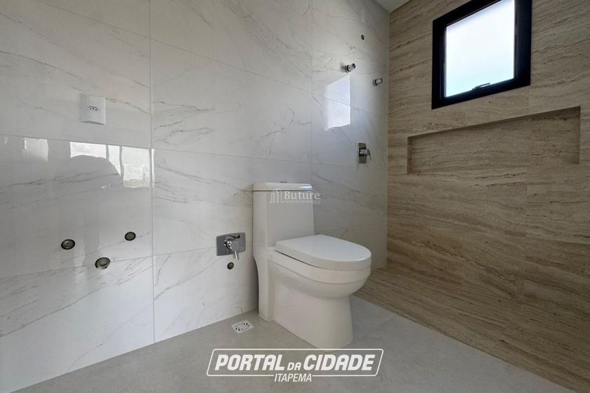 Casa &agrave; venda - 265m&sup2; - Santa Regina