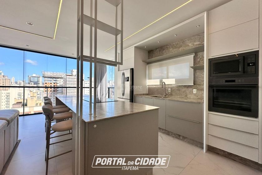 Apartamento &agrave; venda - 1382m&sup2; - Meia Praia