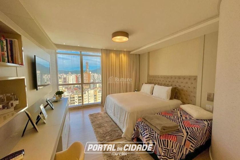 Apartamento &agrave; venda - Meia Praia