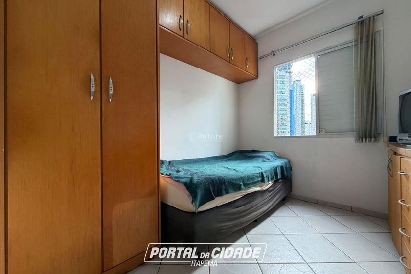 Apartamento &agrave; venda - 85m&sup2; - Centro