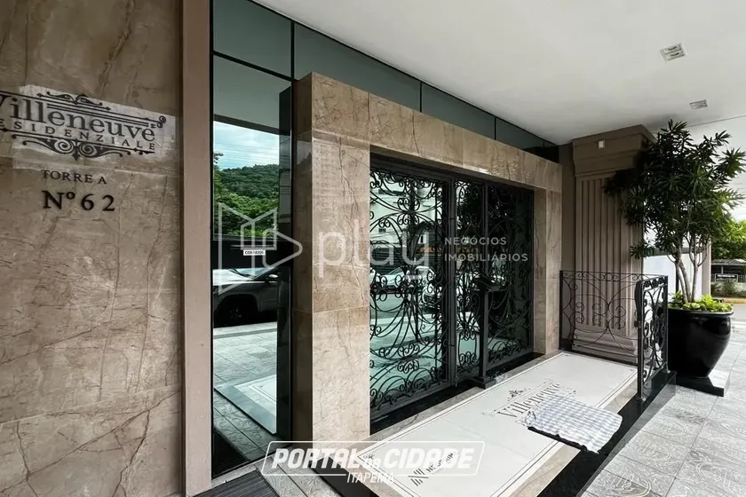 Apartamento &agrave; venda - 70m&sup2; - Meia Praia