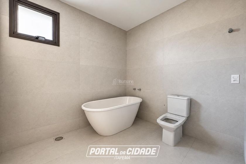 Apartamento &agrave; venda - 165m&sup2; - Centro