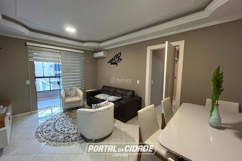 Apartamento &agrave; venda - 159m&sup2; - Meia Praia