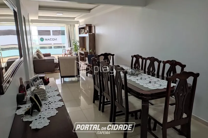 Apartamento &agrave; venda - Meia Praia