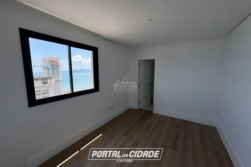Apartamento &agrave; venda - Meia Praia