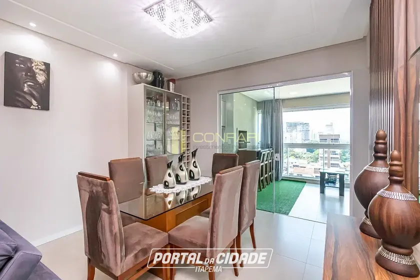 Apartamento &agrave; venda - 80m&sup2; - meia praia