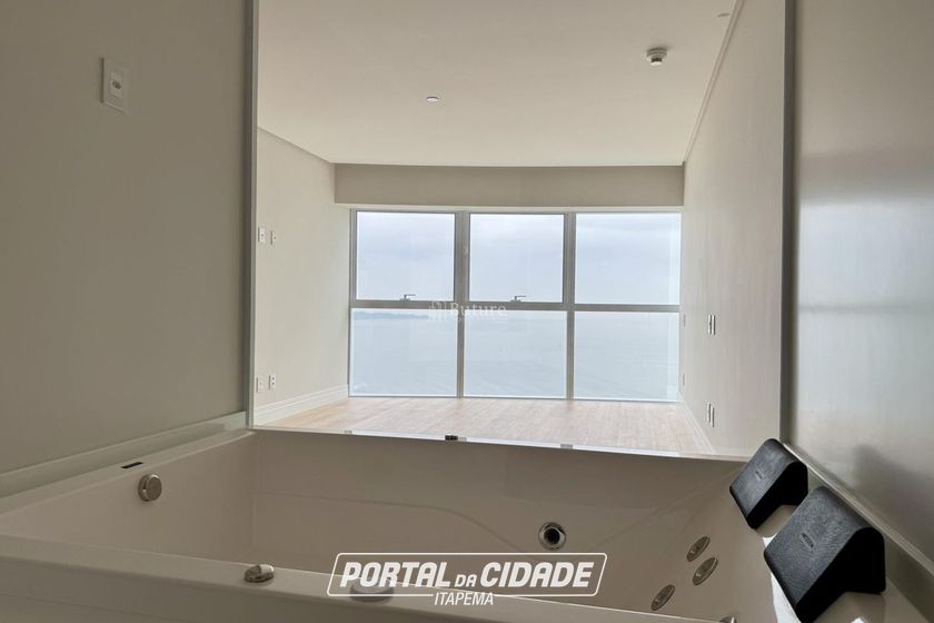 Apartamento &agrave; venda - 217m&sup2; - Barra Sul