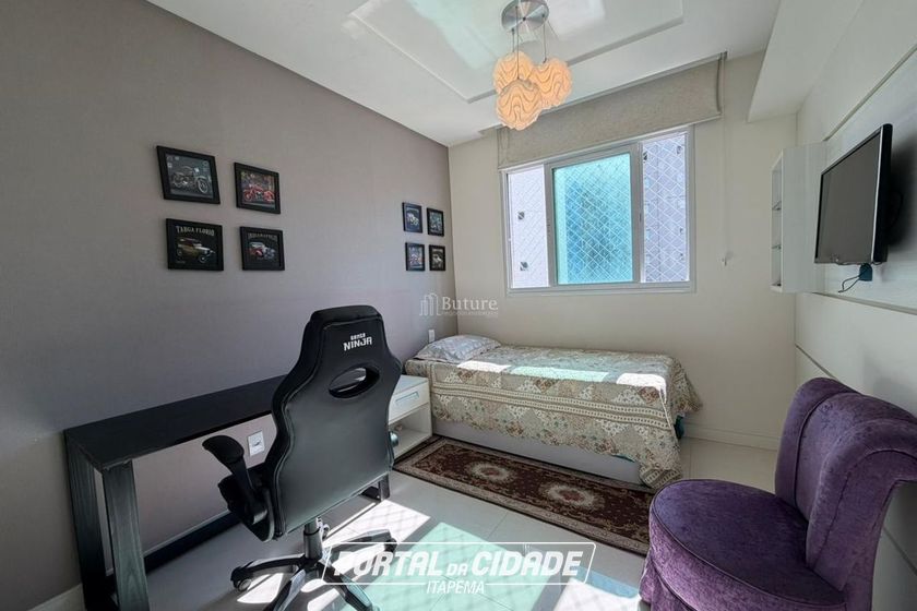 Apartamento &agrave; venda - 130m&sup2; - Centro
