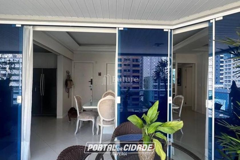 Apartamento &agrave; venda - Meia Praia