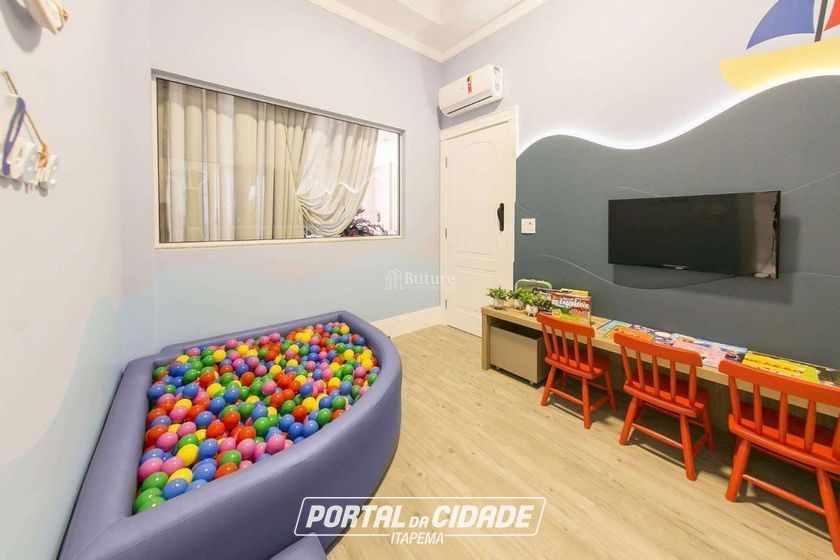 Apartamento &agrave; venda - 170m&sup2; - Centro