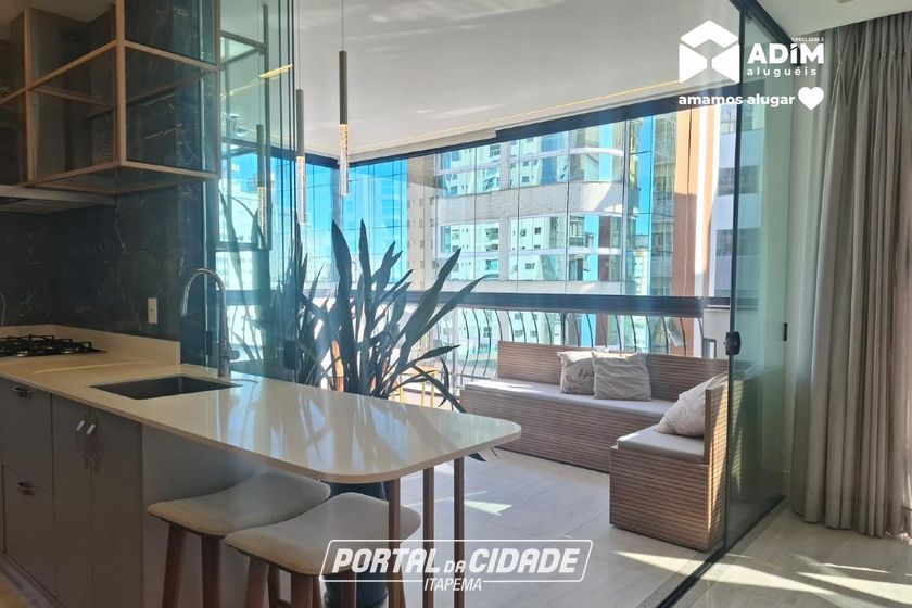 Apartamento para alugar - 127m&sup2; - Meia Praia