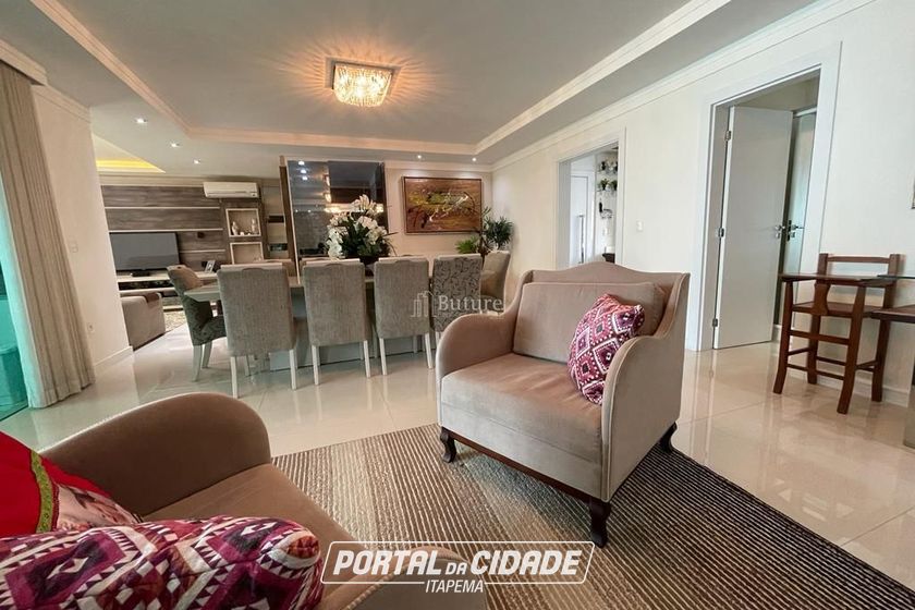 Apartamento &agrave; venda - 248m&sup2; - Meia Praia