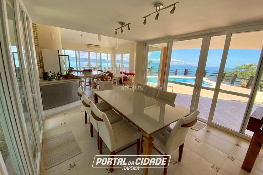 Casa &agrave; venda - 13m&sup2; - 