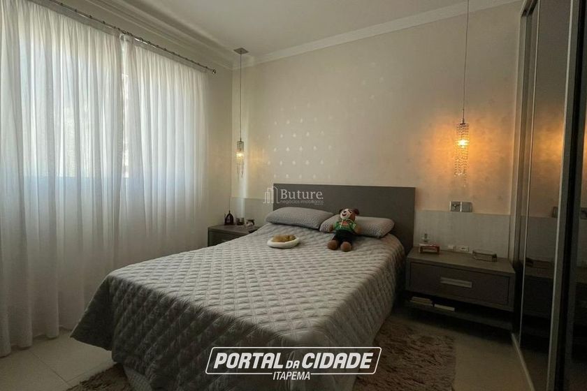 Apartamento &agrave; venda - 138m&sup2; - Centro