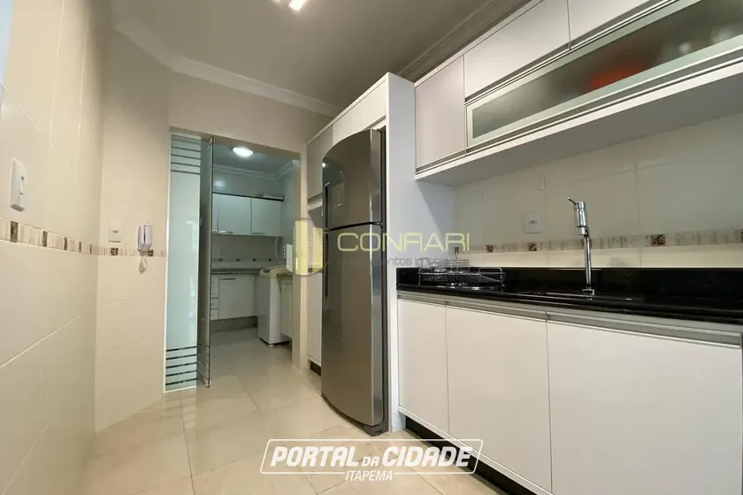Apartamento &agrave; venda - 117m&sup2; - Meia Praia