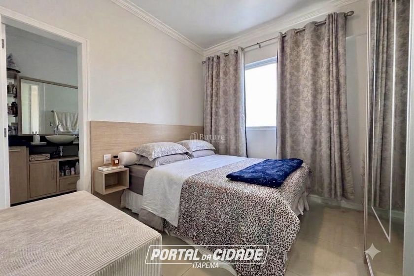 Apartamento &agrave; venda - 126m&sup2; - Centro