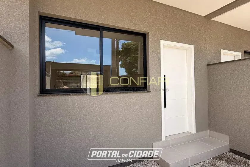 Sobrado &agrave; venda - 92m&sup2; - bombas