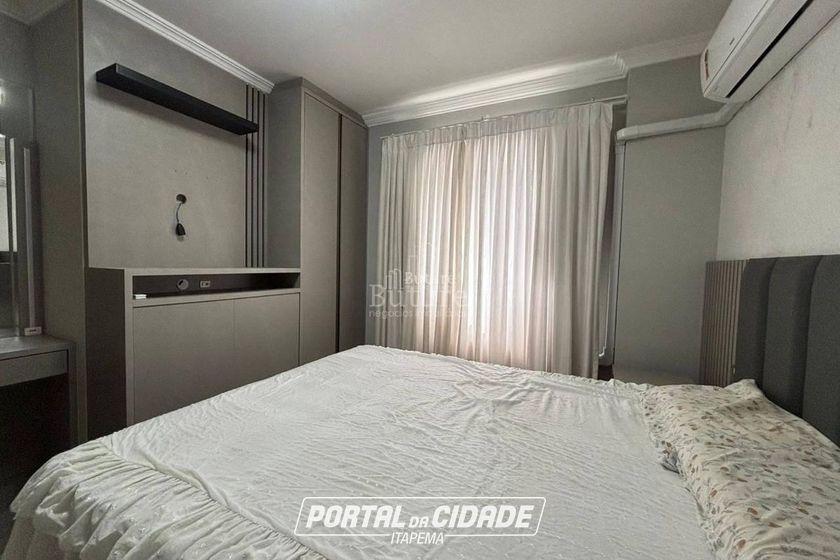 Apartamento &agrave; venda - Meia Praia