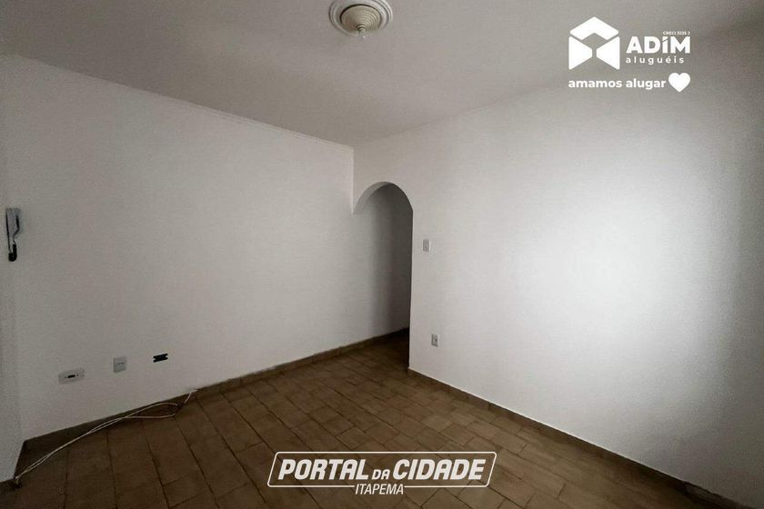 Apartamento para alugar - 50m&sup2; - Centro