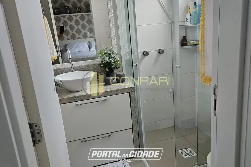 Apartamento &agrave; venda - 78m&sup2; - Meia Praia