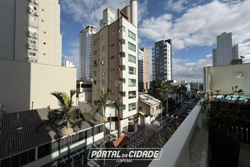Apartamento &agrave; venda - 177m&sup2; - Centro