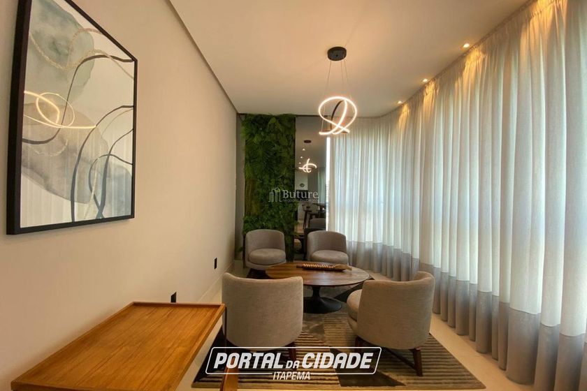 Apartamento &agrave; venda - 1872m&sup2; - Meia Praia
