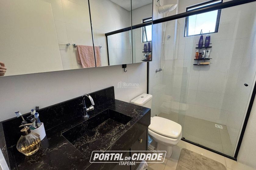 Apartamento &agrave; venda - Meia Praia