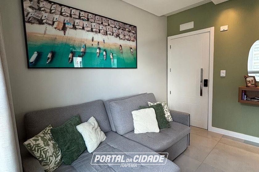 Apartamento &agrave; venda - 93m&sup2; - Meia Praia