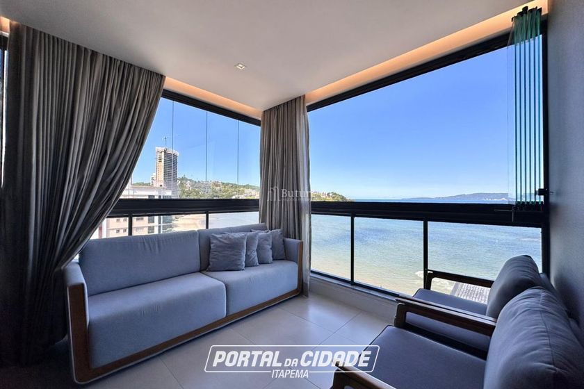 Apartamento &agrave; venda - 138m&sup2; - Centro