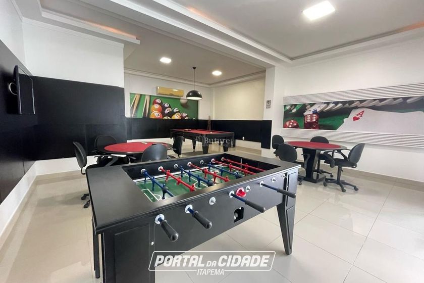 Apartamento &agrave; venda - 121m&sup2; - Meia Praia