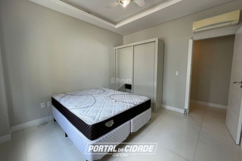 Apartamento &agrave; venda - 228m&sup2; - Meia Praia