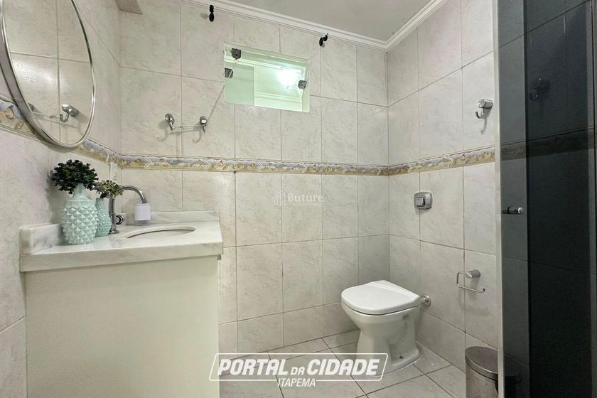 Apartamento &agrave; venda - 165m&sup2; - Centro