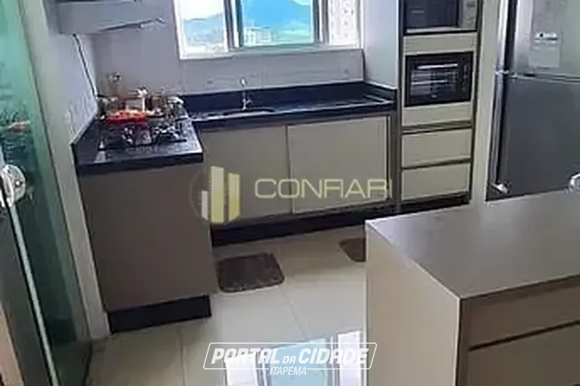 Apartamento &agrave; venda - 150m&sup2; - Meia Praia