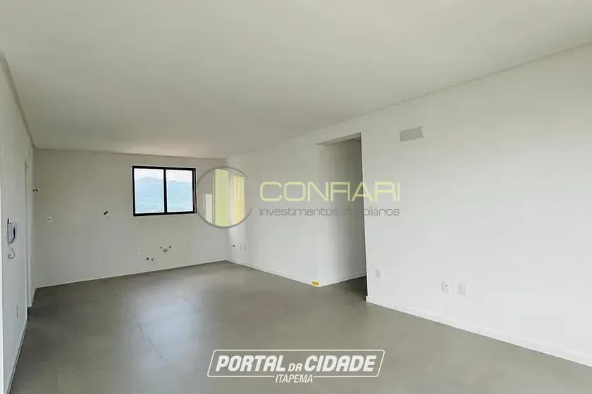 Apartamento &agrave; venda - 116m&sup2; - Meia Praia