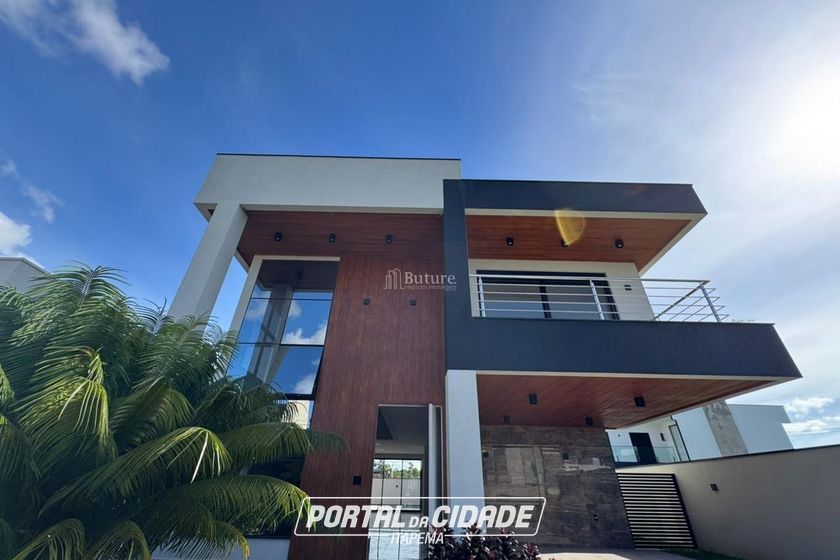 Casa &agrave; venda - 265m&sup2; - Santa Regina
