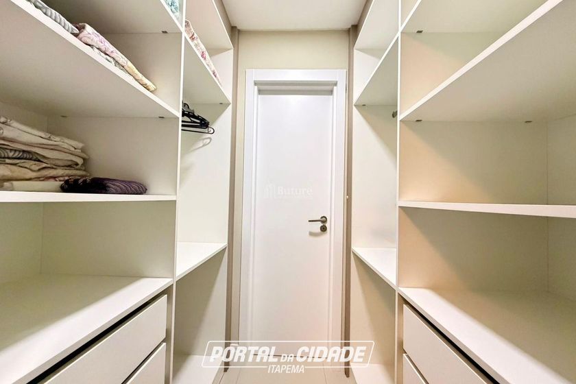 Apartamento &agrave; venda - 142m&sup2; - Barra Sul