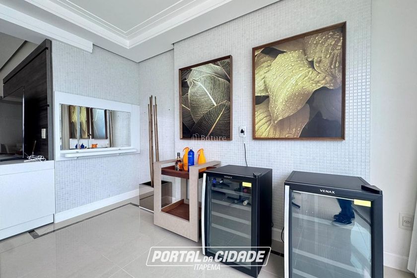 Apartamento &agrave; venda - 185m&sup2; - Barra Sul
