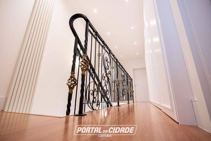 Apartamento &agrave; venda - Meia Praia