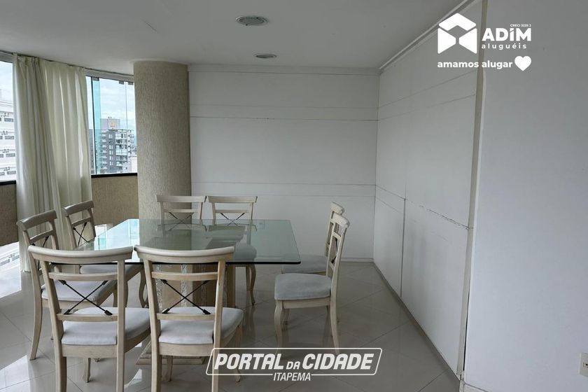 Apartamento para alugar - 140m&sup2; - Meia Praia