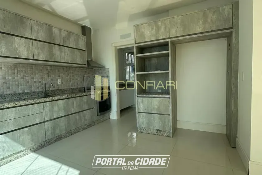 Apartamento para alugar - 150m&sup2; - Centro