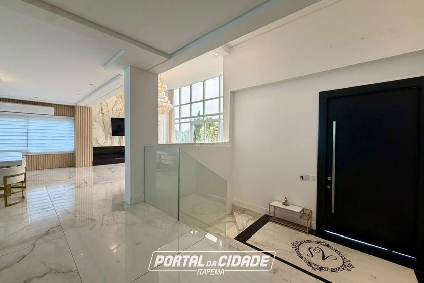 Casa &agrave; venda - 1200m&sup2; - Praia Brava