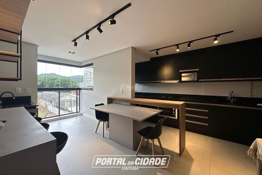 Apartamento &agrave; venda - 65m&sup2; - Praia Brava