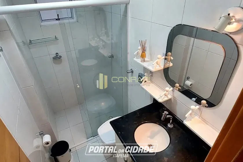 Apartamento para alugar - 106m&sup2; - MEIA PRAIA