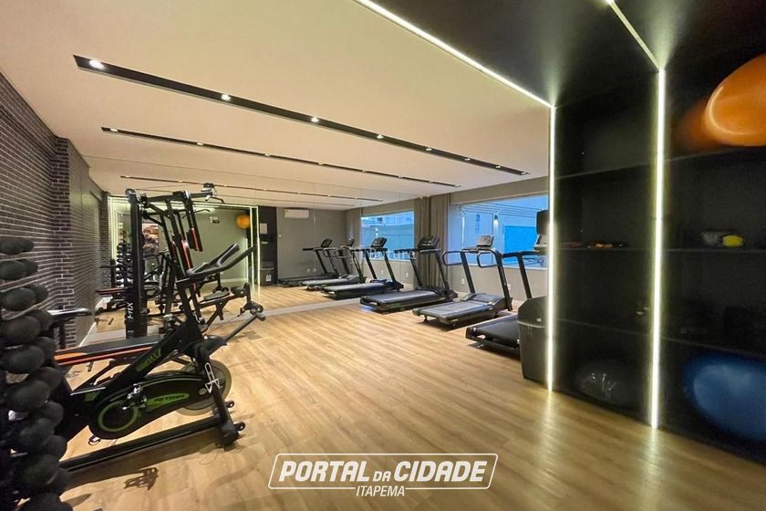 Apartamento &agrave; venda - 95m&sup2; - Meia Praia